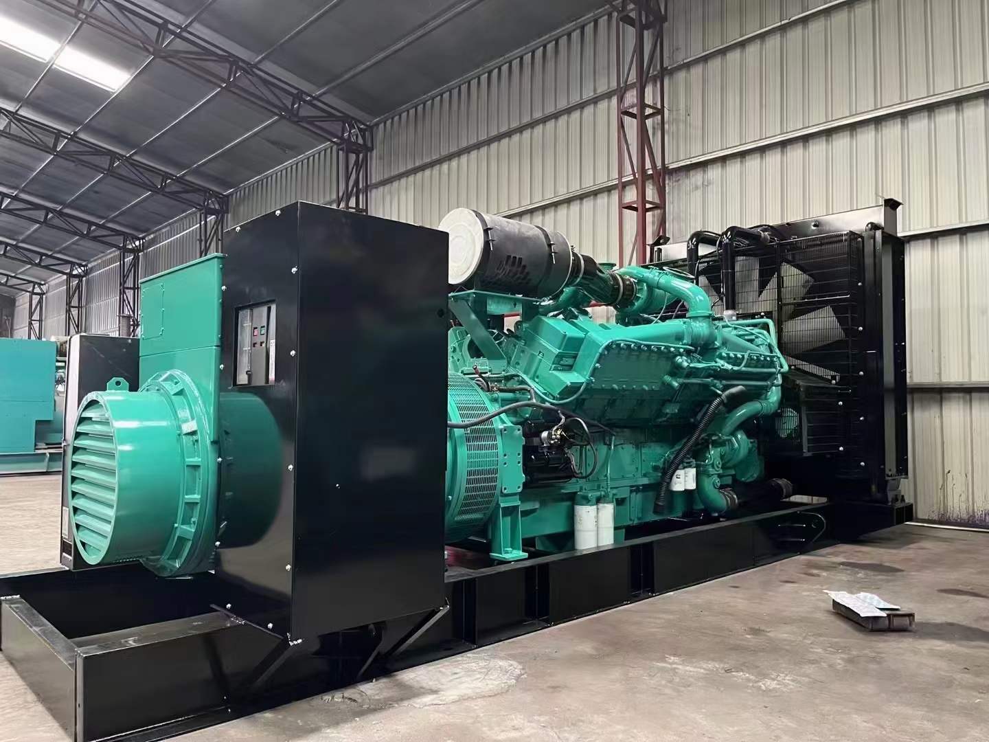 光山如何评估无功补偿装置的性能和效果？